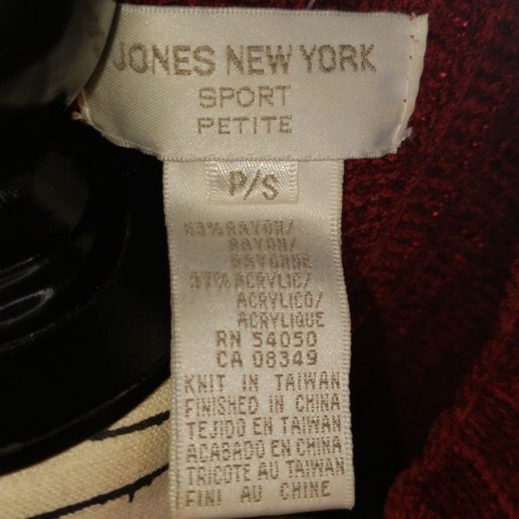 EUC Jones New York Sport Petite Crewneck Sweater - Picture 8 of 8